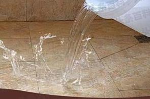塔河漏水维修 免砸砖防水材料该如何施工